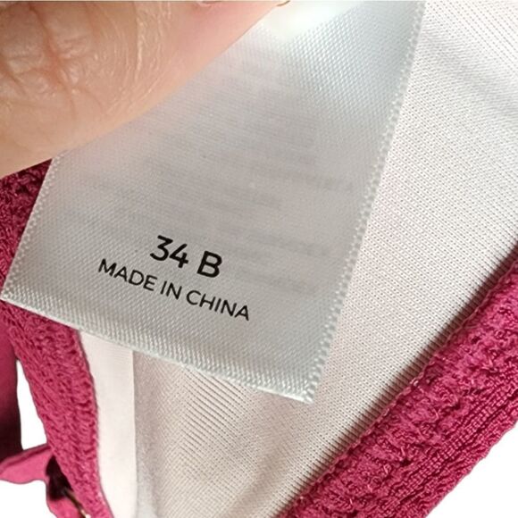Shade & Shore 34b Magenta Raspberry Swim Bikini Top Underwire Textured - Picture 9 of 10